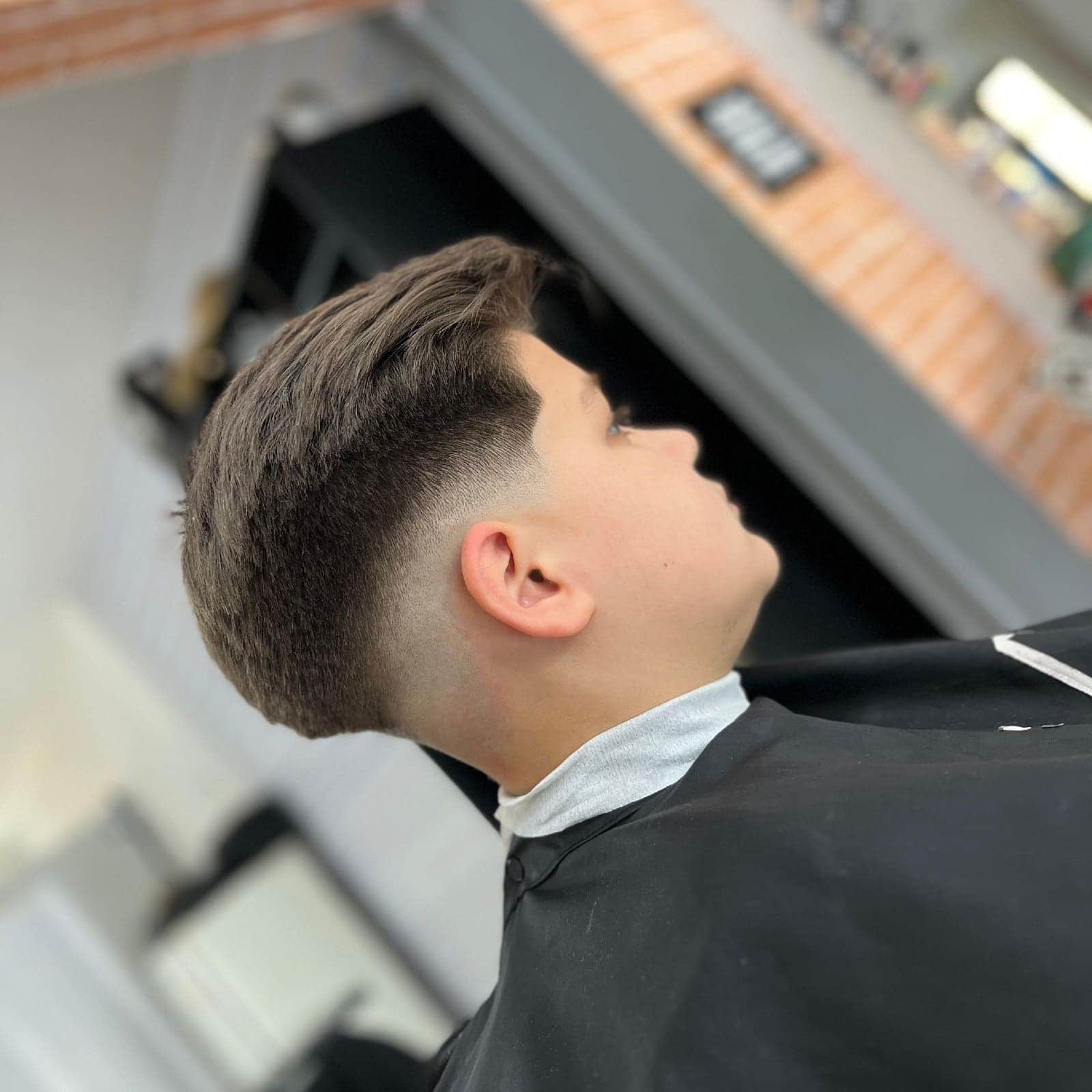 Cabelo, Barba & Sobrancelha na Dom Elii Barbershop, Curitiba